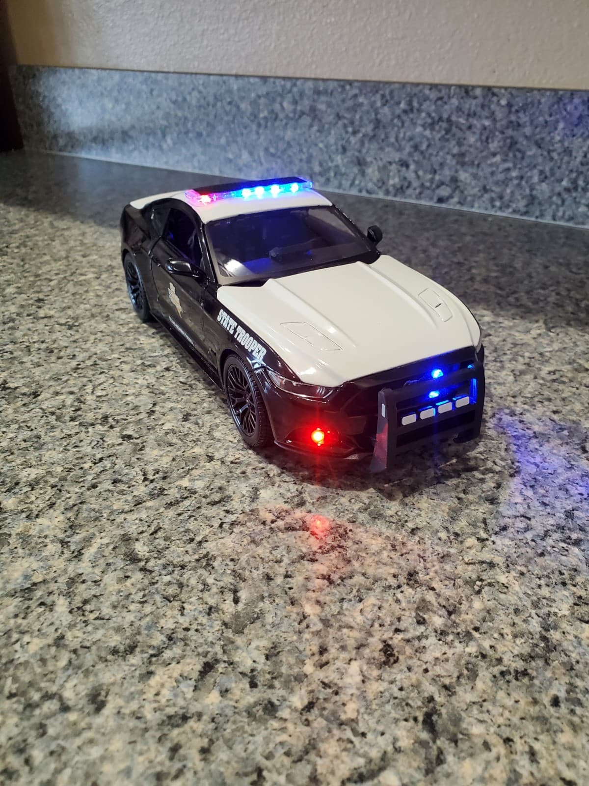 Texas State Trooper DPS Mustang w/ All Flashing Lights 3