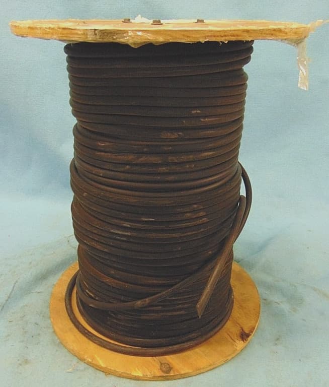 SOLID RUBBER CORD DIAM: 3/8 IN. LENGTH: 300'