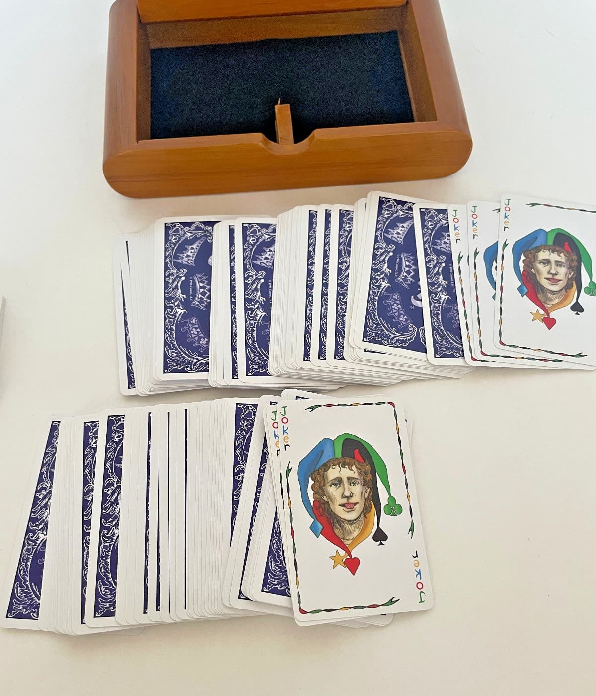 Vintage Five Crowns Card Game with Wooden Storage Box & Instructions 6