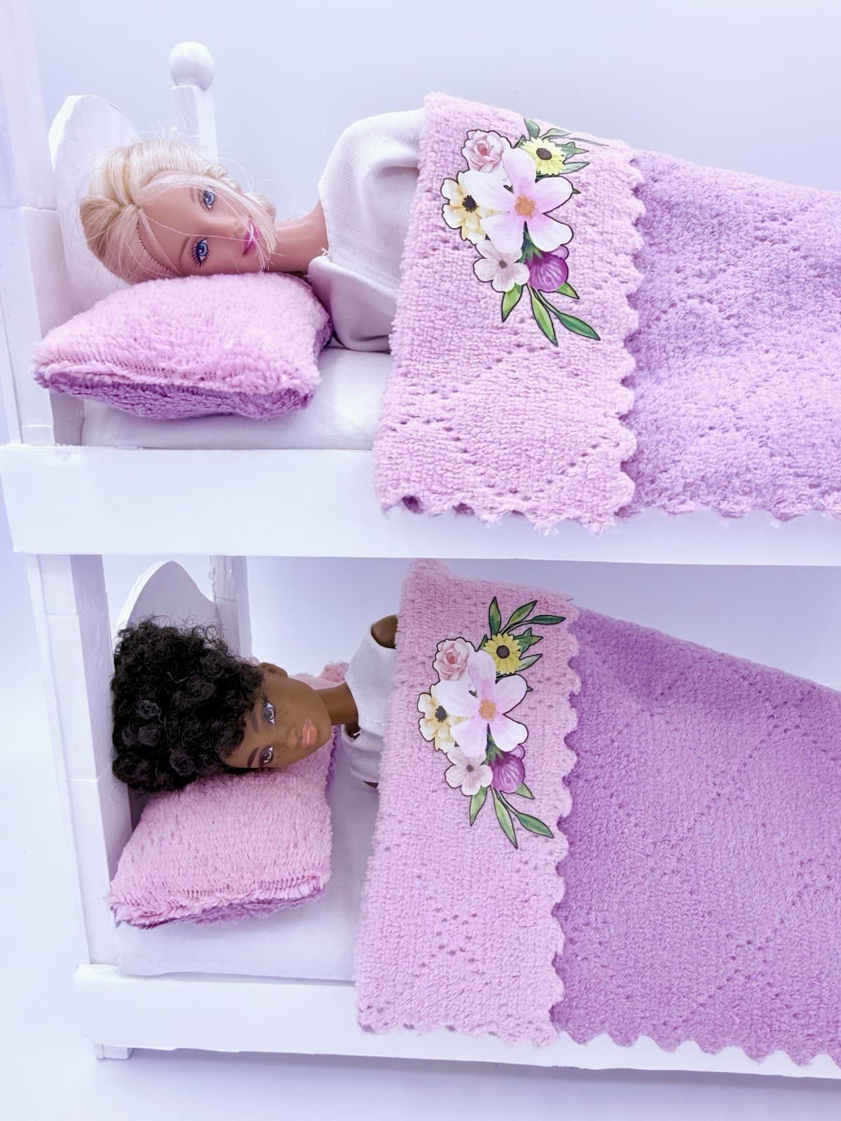 Fits Barbie Doll 4 Piece Fluffy FLORAL  BEDDING SET BUNKBEDS Blankets Pillows 2
