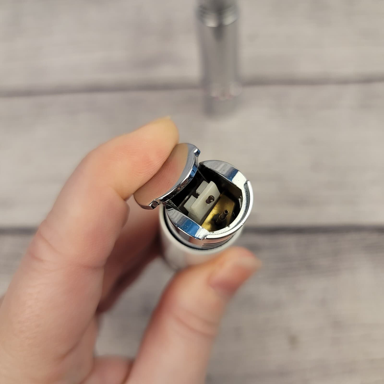 2x Vintage Colibri Lipstick Lighter White/Chrome Enamel & Rhinestones 4