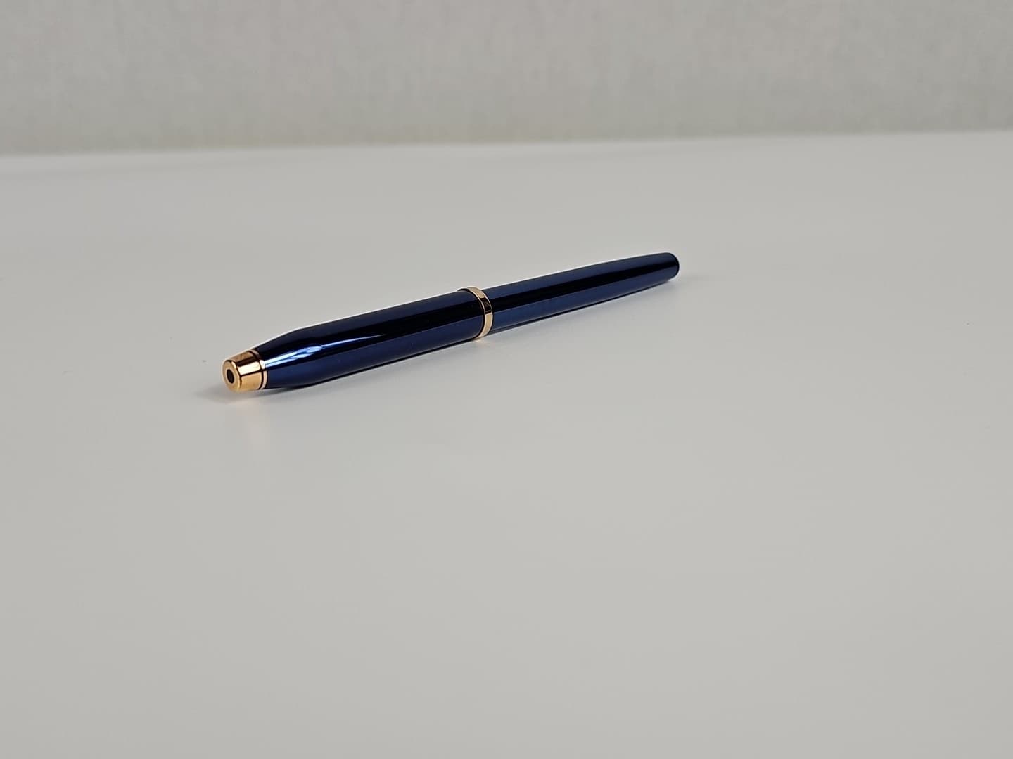 Cross Century II Fountain  Lavender Blue Lacquer Rose Gold Trim (F Fine) USED 6