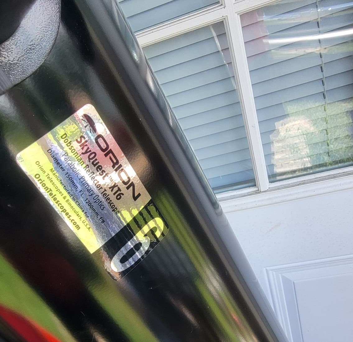 Orion SkyQuest XT 6 Dobsonian Reflector Telescope With Mount  3