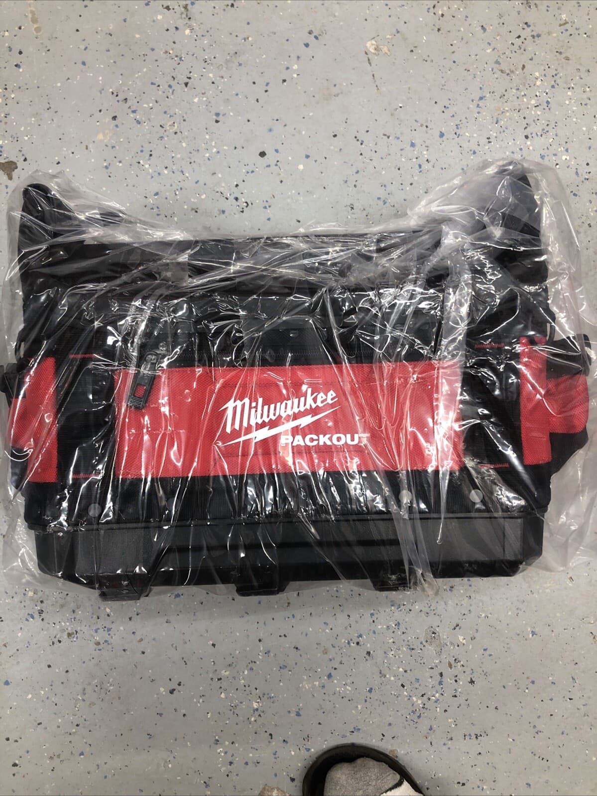 Milwaukee 48-22-8317 PACKOUT 15 in. Structured Tote