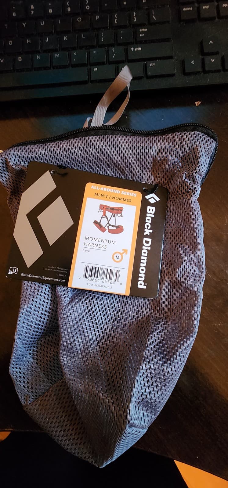 Black Diamond Men’s All Around Momentum Climbing Harness ( Red NEW Medium ) 4