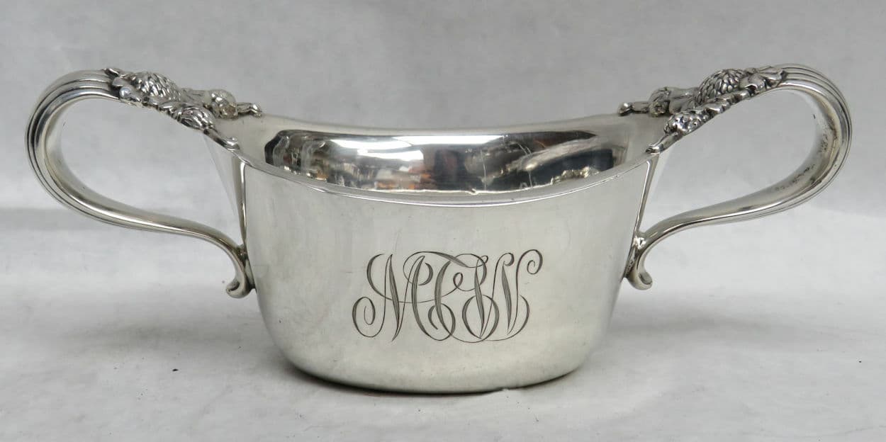 1899 FABULOUS TIFFANY & CO STERLING SILVER CLOVER SAUCE BOAT BOWL