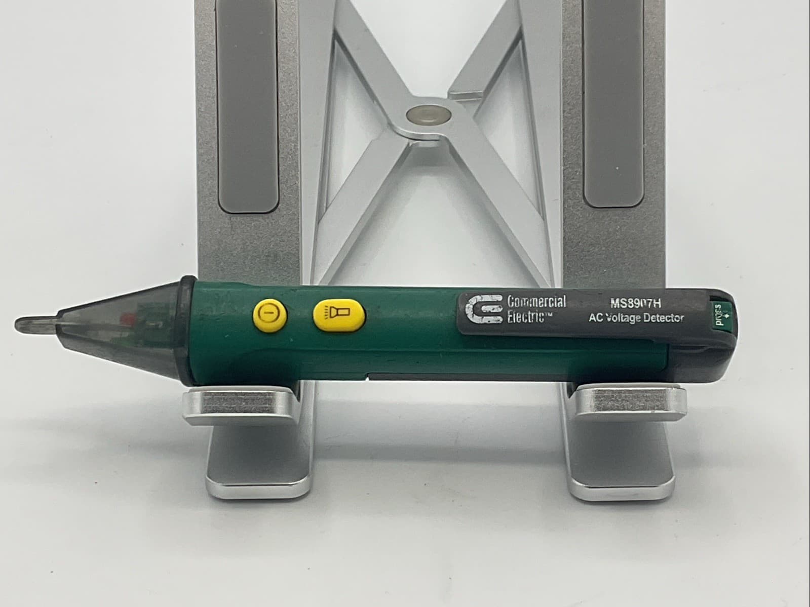 Commercial Electric MS8907H AC Voltage Pen Detector 600 V A/C 1000v CatIV