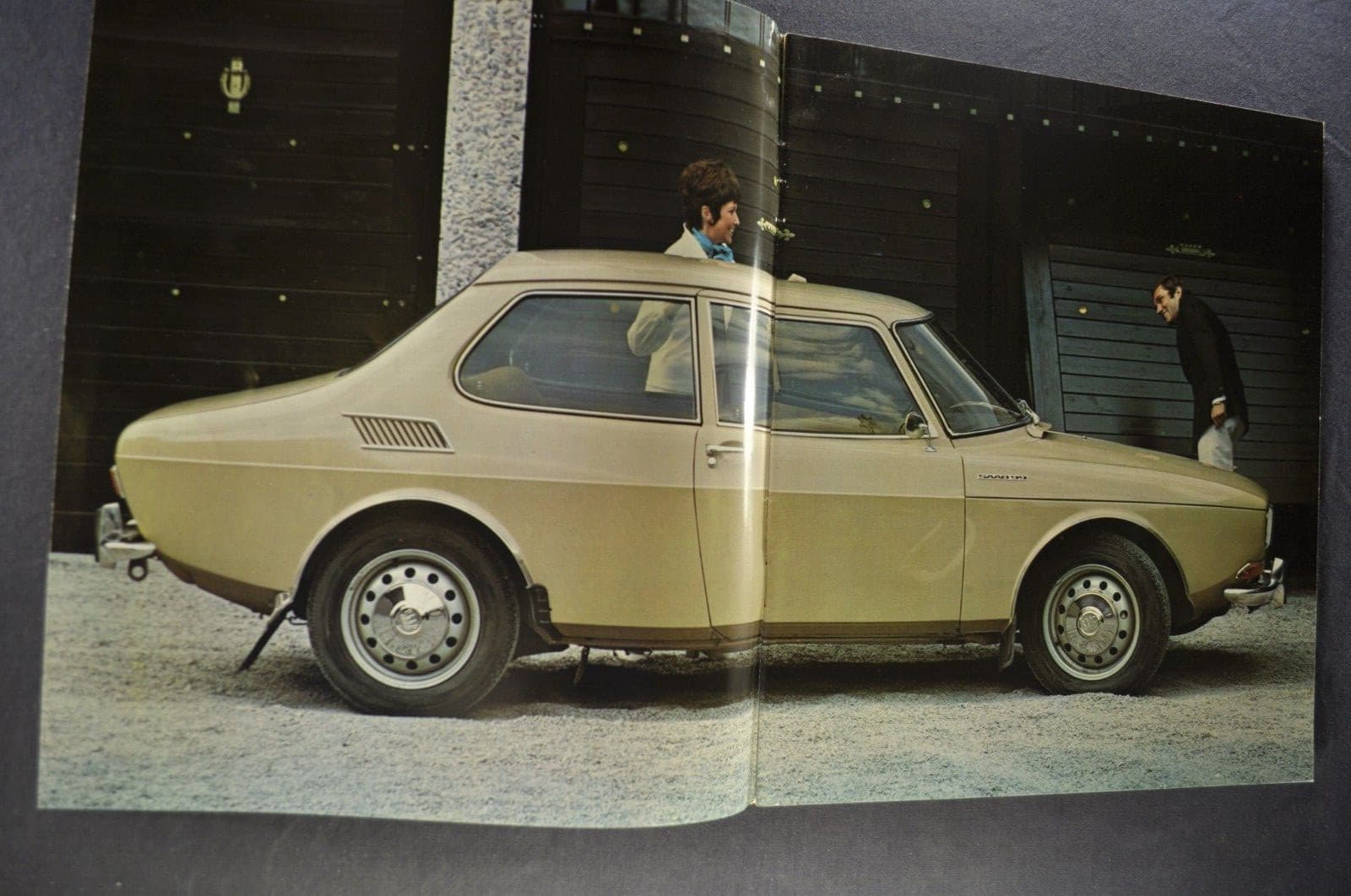1970 Saab 99 Sedan Catalog Sales Brochure Original 70 2