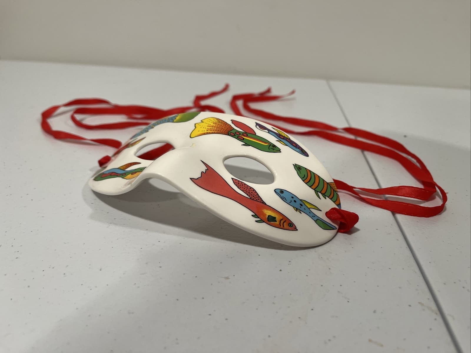 1981 Candace Loheed Painted Ceramic Fish Print Mask Vandor Made In Japan Nice 3