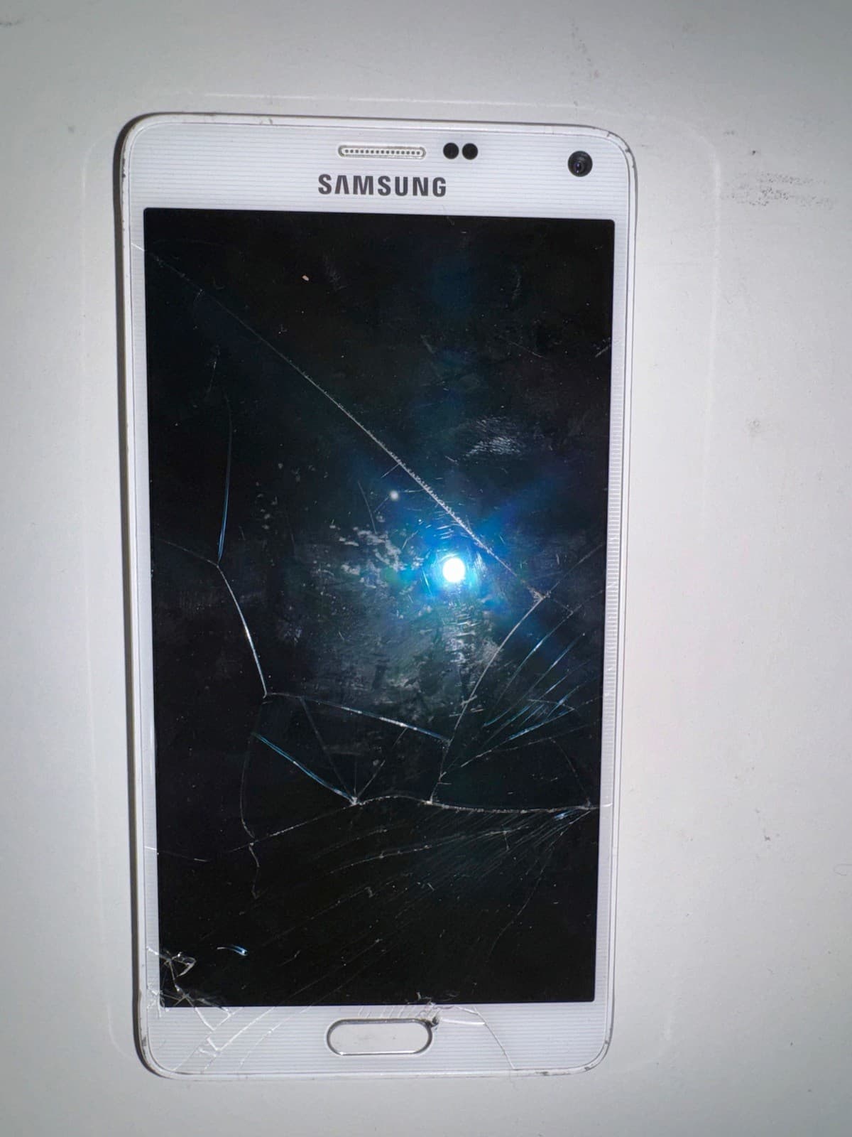 CELL PHONE Samsung Galaxy Note4 4G LTE (Verizon) White FOR PARTS OR NOT WORKING 2