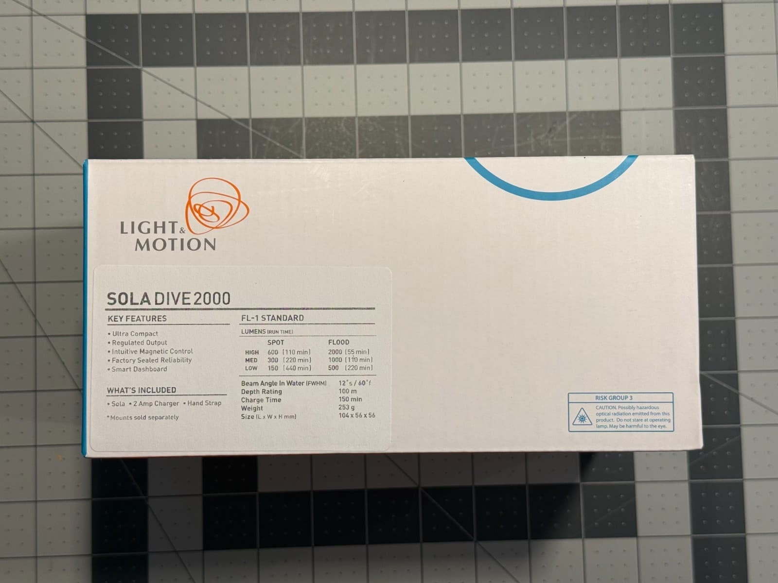 Light and Motion Sola Dive 2000 Dive Light 3