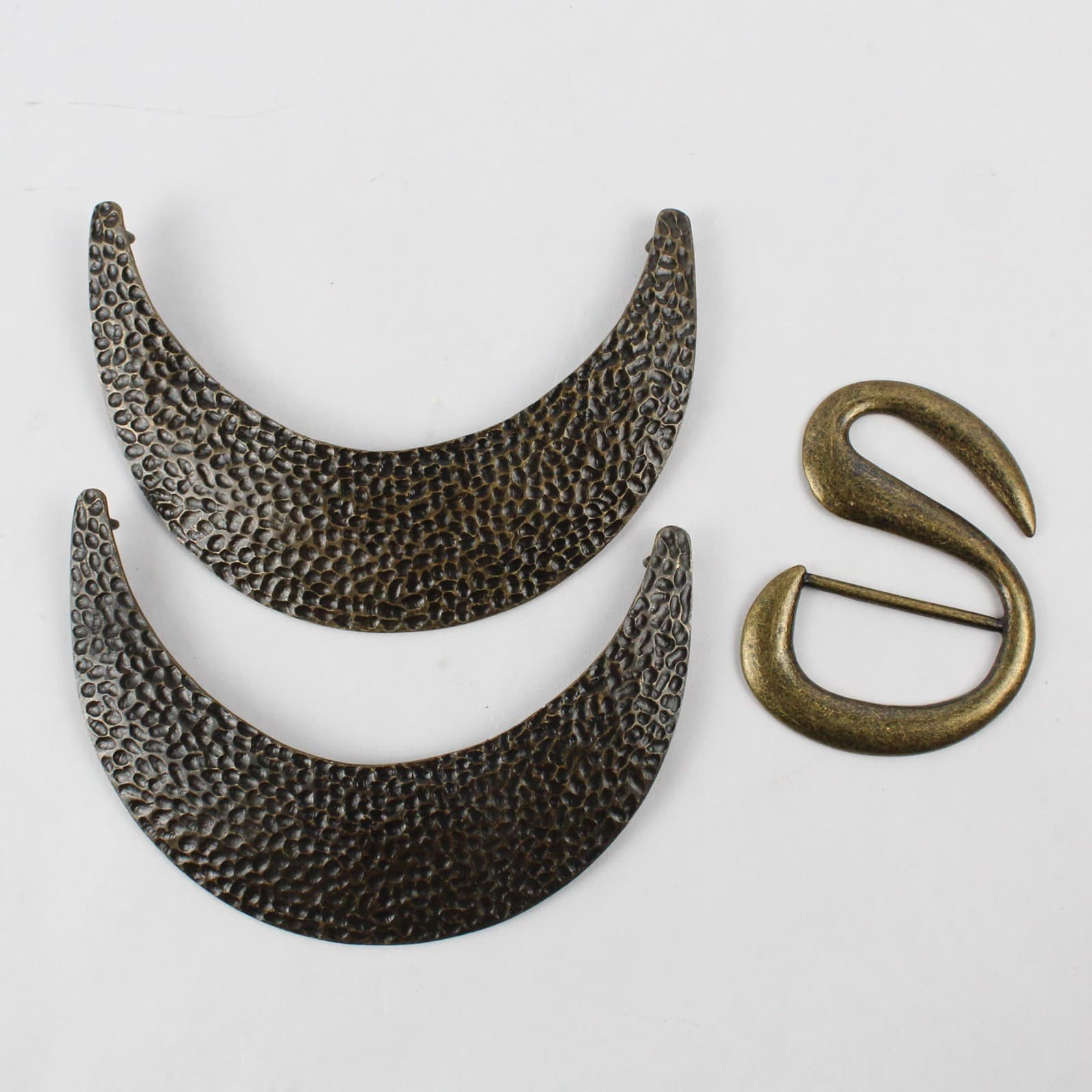 Large Lot of Belt and Accessory Making Pieces for DIY Crafting 2