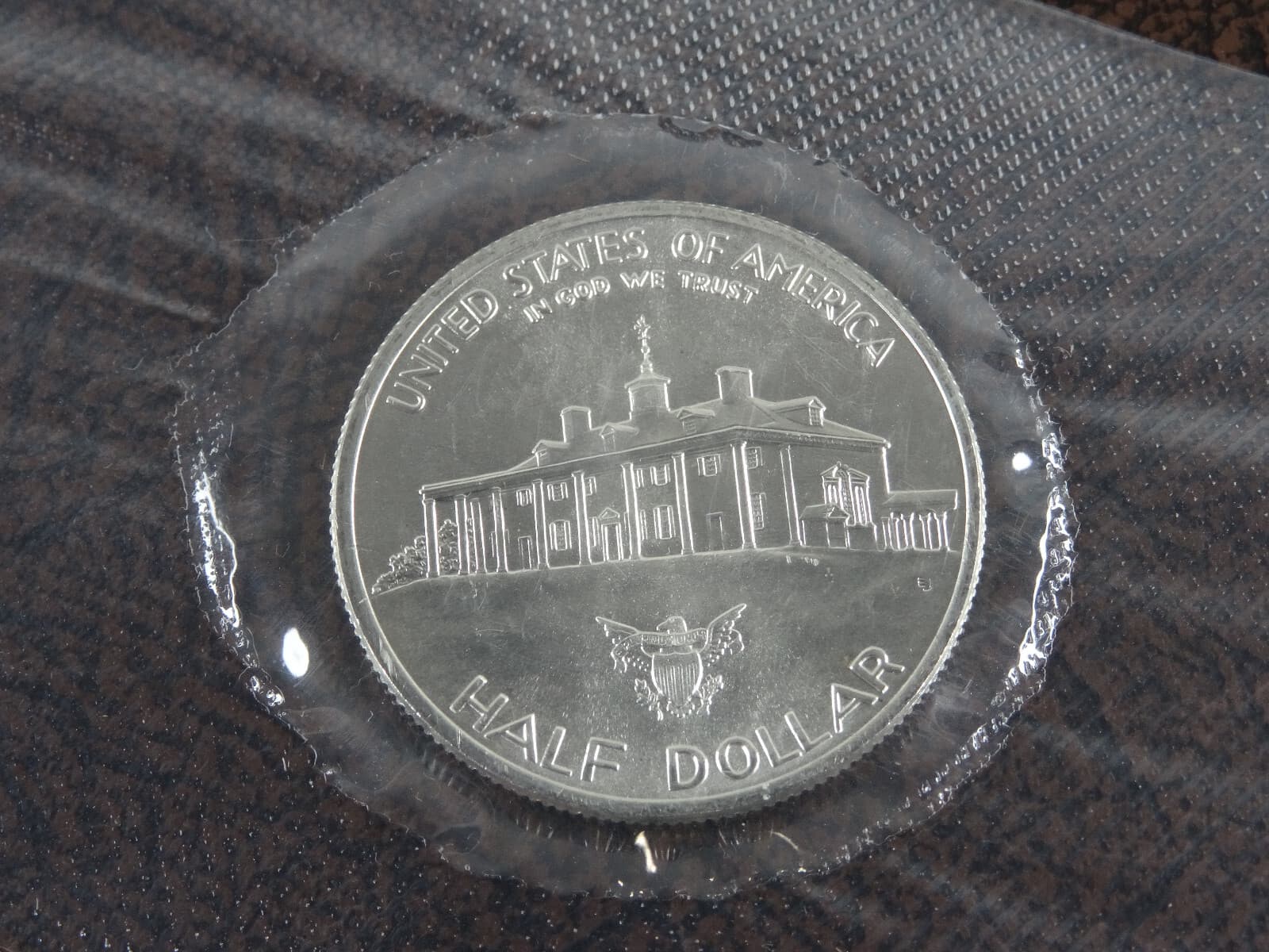 1982-D George Washington Commemorative Half Dollar BU Unc 50C 90% SIlver US Coin 3