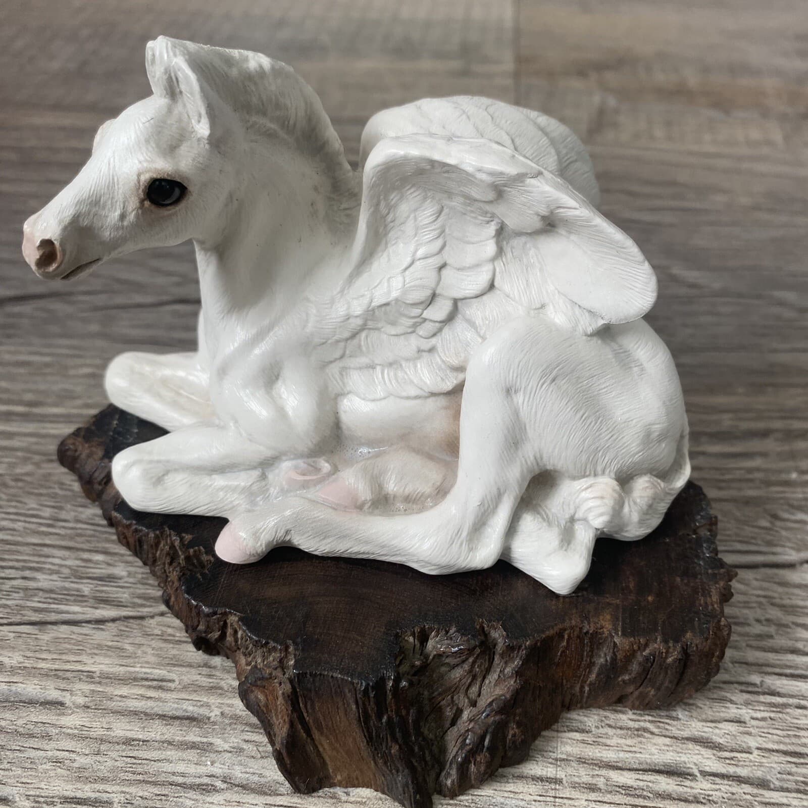 Windstone Editions Pegasus Horse Family Figurine 1991 2