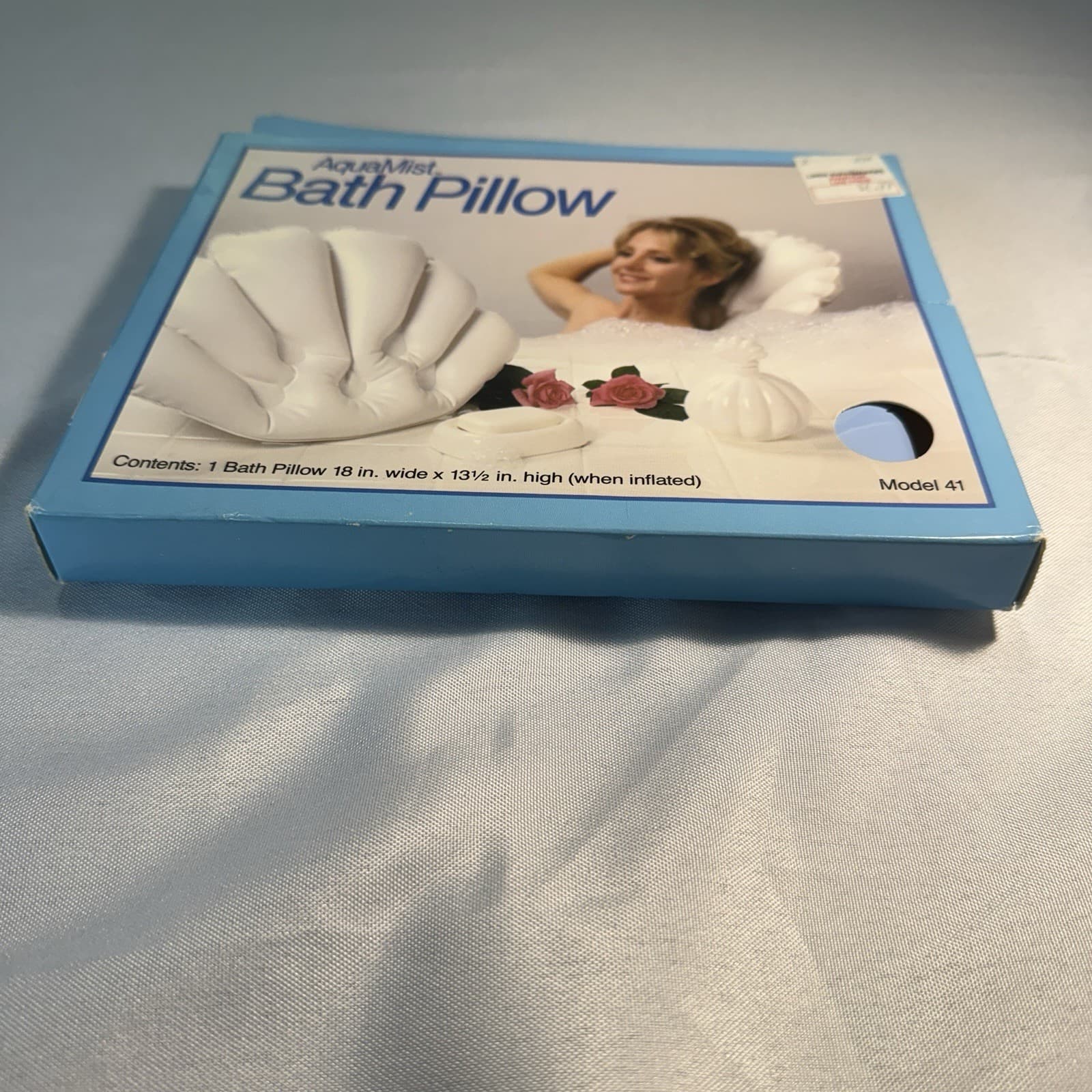 Vintage 1980s Inflatable Bath Tub Pillow AquaMist White Made in USA Model 41 NOS 2