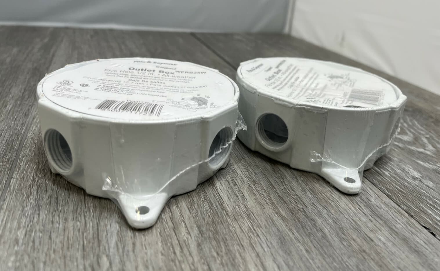 2pk P&S WPRB25W Die-Cast Alum Round Outlet Box 5-Hole 1/2" Hub 4" Diam 4 Plugs 2