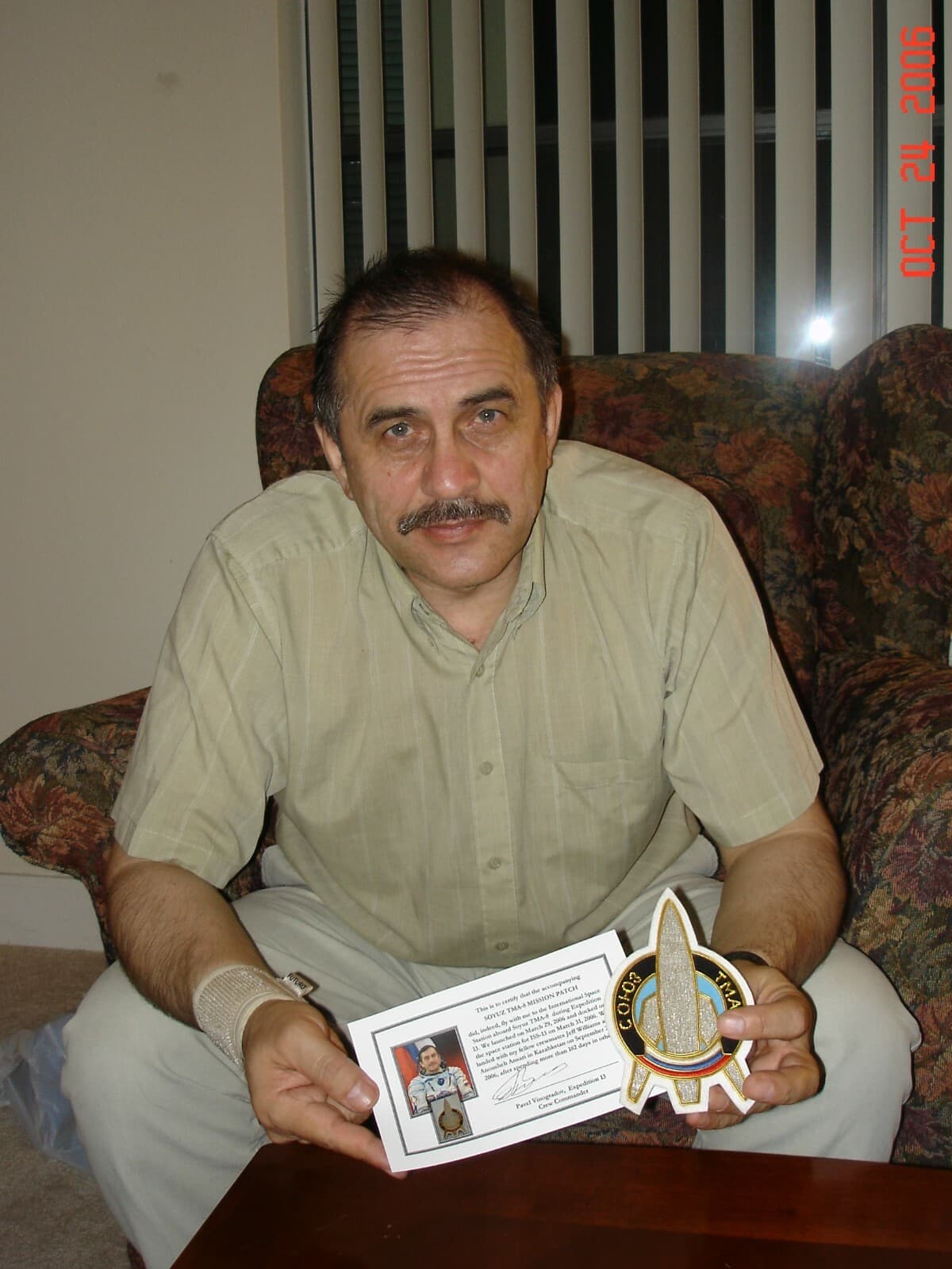 Soyuz TMA-8/ISS-13 Flown Rocket hand made patch 3