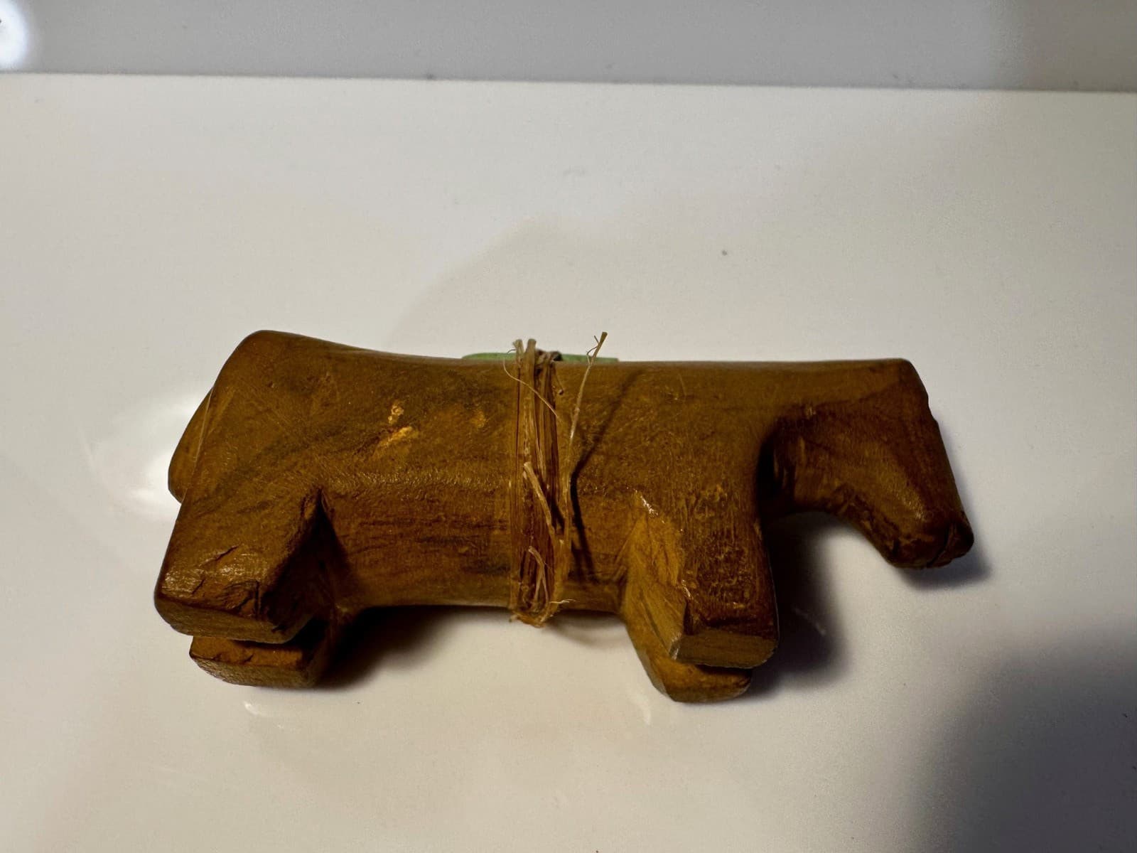 RARE Native Zuni Carved Bear Fetish Attributed to Leo Poblano or Theodore Kucate 6