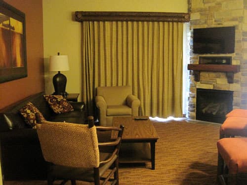 Wisconsin Dells, Wyndham at Glacier Canyon, 1 Bedroom Del, 18-22 Nov ENDS  11/07 3