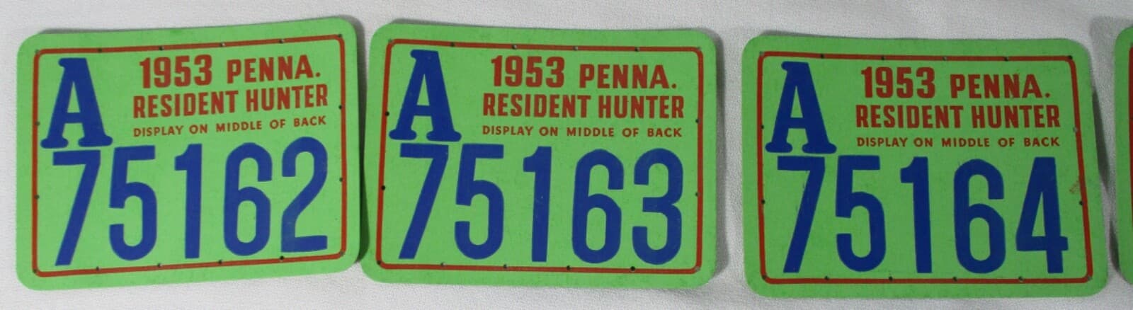 lot 17 1953 Pa Resident Hunting Licenses  Unissued Consecutive Numbers 4