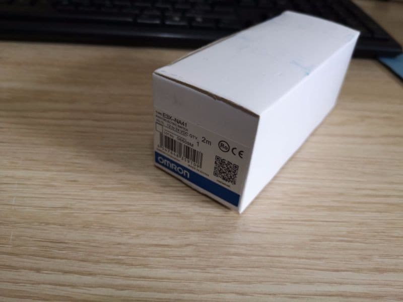 New In Box Omron Photoelectric Sensor Switch E3X-NA41 E3XNA41 *TT 2