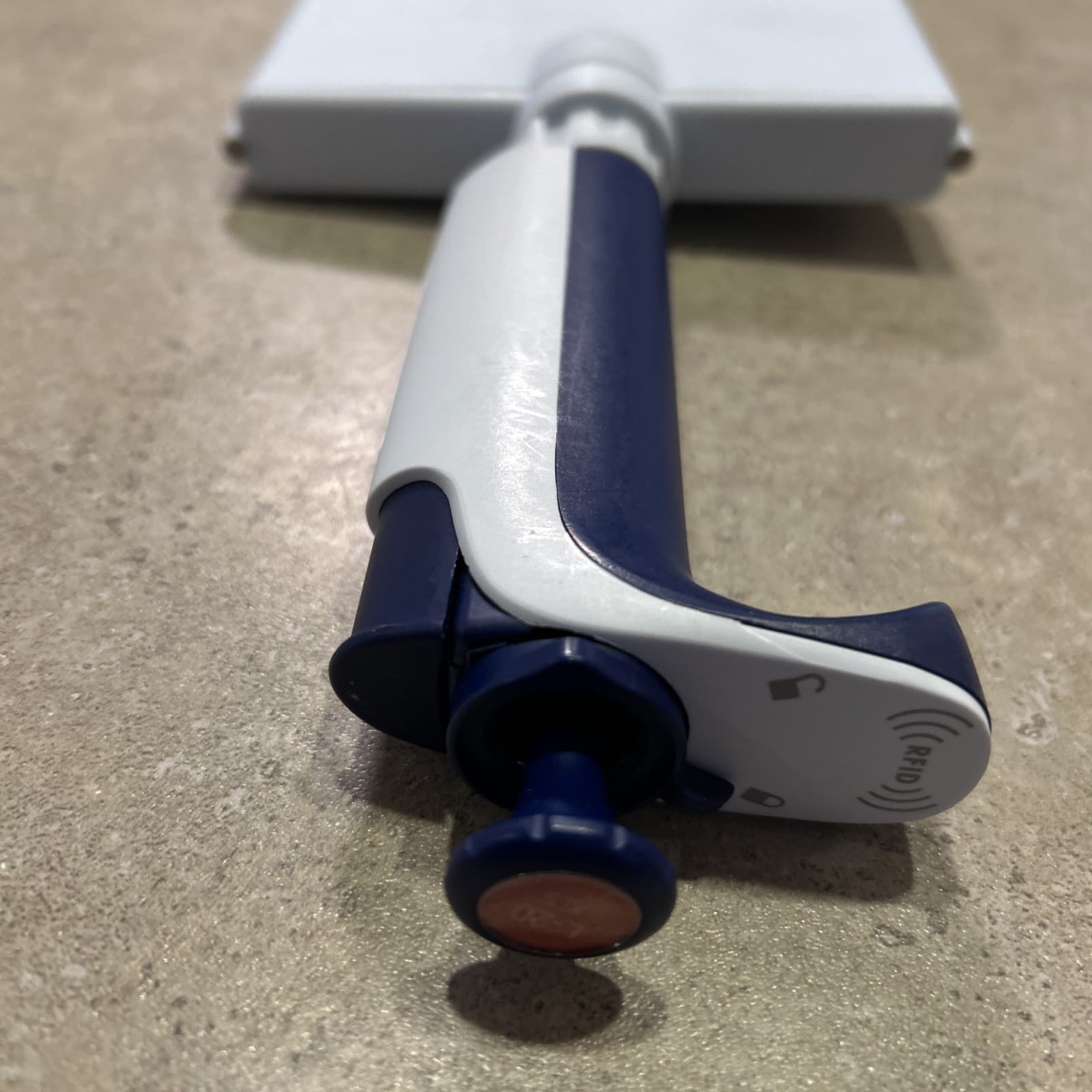 RAININ PipetLite L12-20 XLS LTS Pipette 5