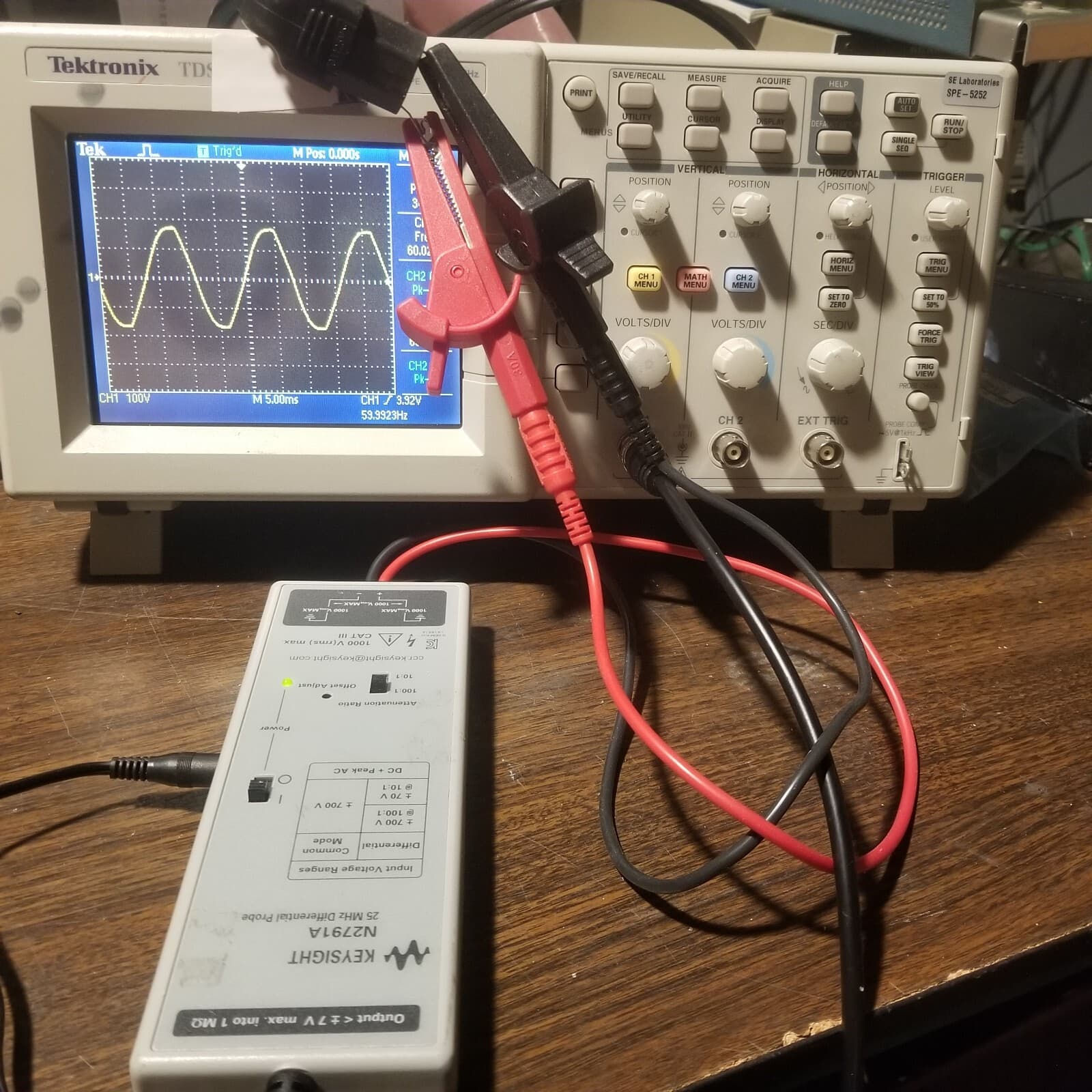 Differential High voltage Oscilloscope probe 700V, 25MHz TESTED Keysight N2791A