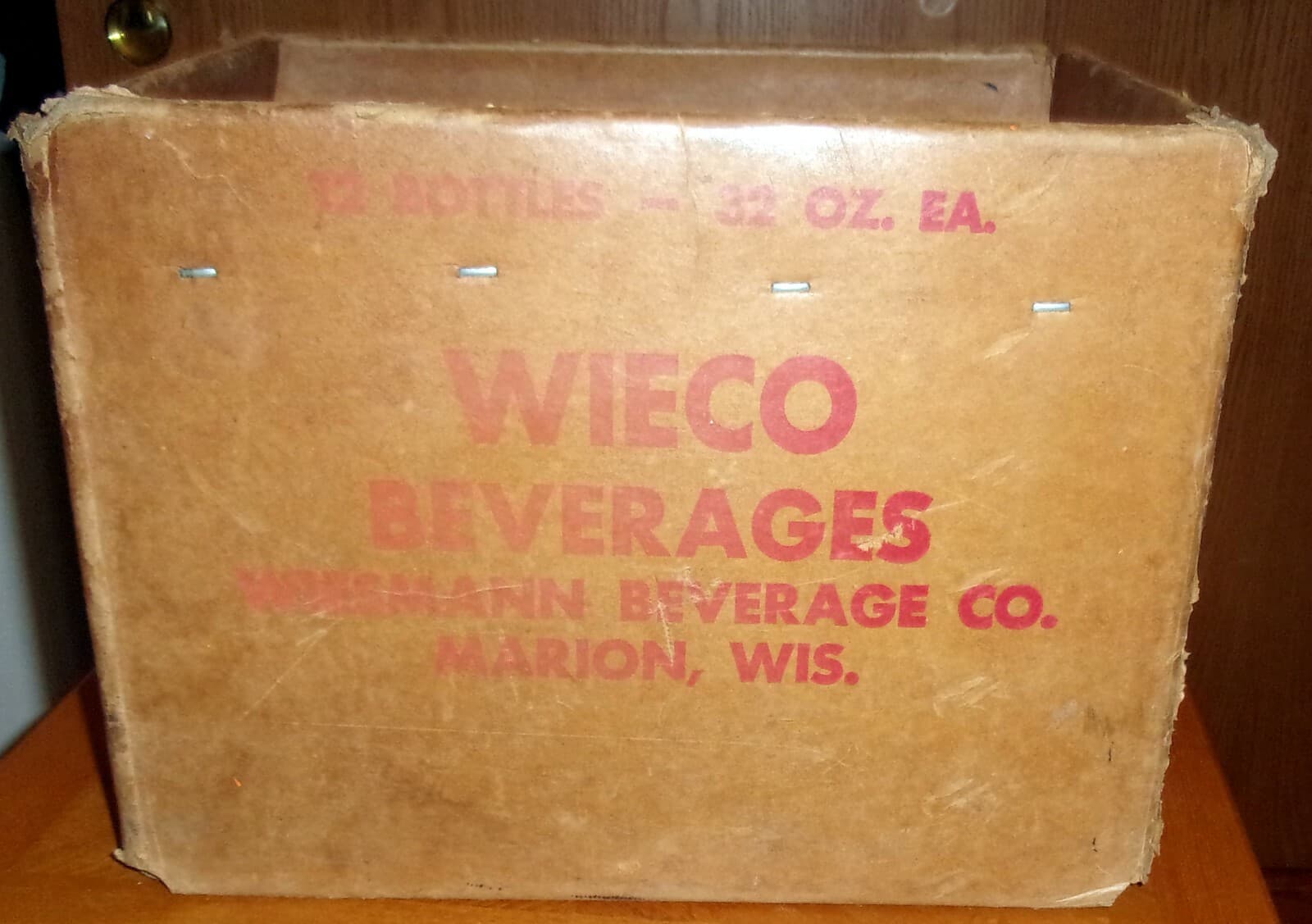 1979  VTG Box Crate Wieco Beverages Wiesmann Marion Wisconsin Soda Pop Bottles 3