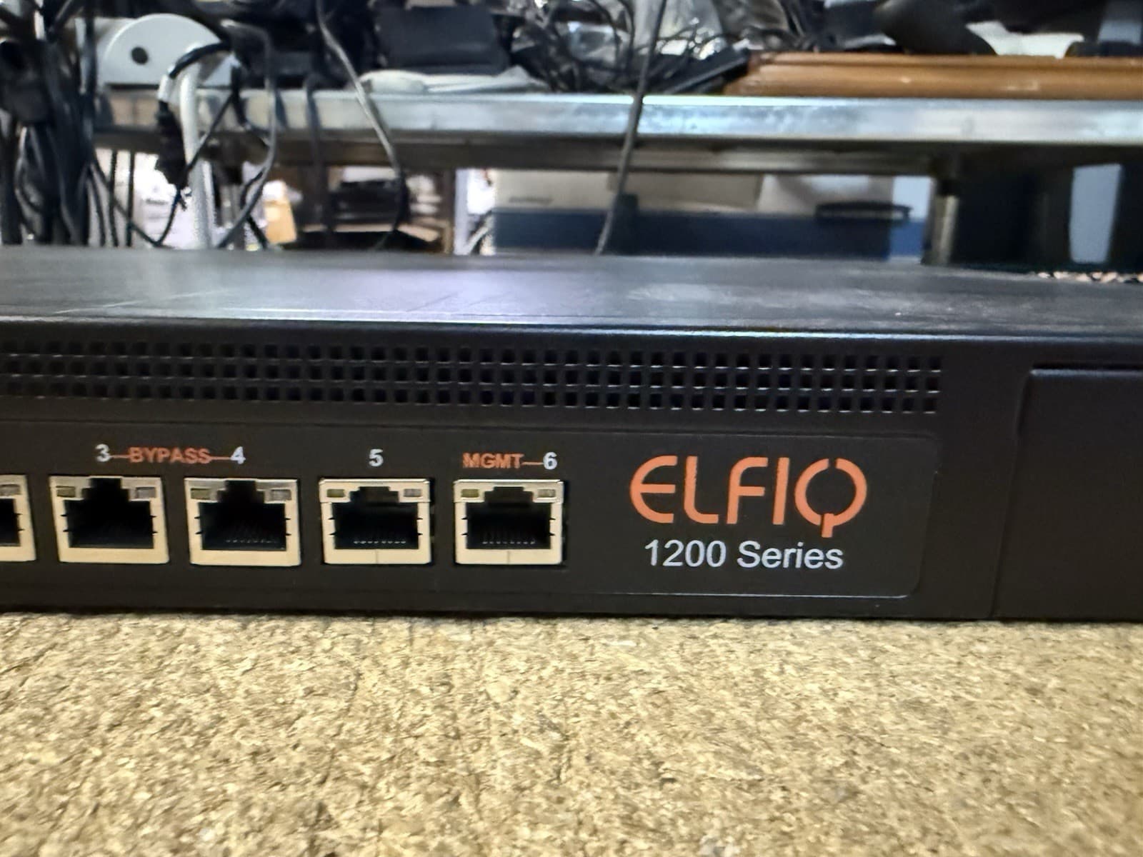ELFIQ Networks 1200 Series FWS-7400W6-H25-B10-CX001 V3.R8.B19 Load Balancer 2