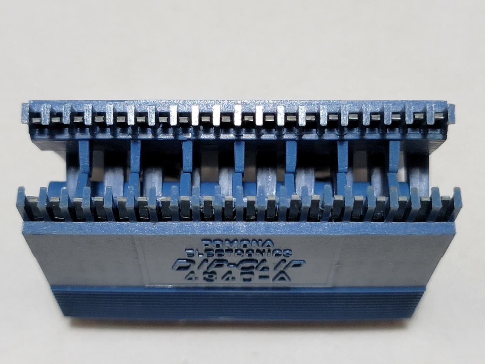 Pomona Electronics 40 Pin Dip-Clip Model 4340-A  2X20 PC Board IC Test Dip Clip 4