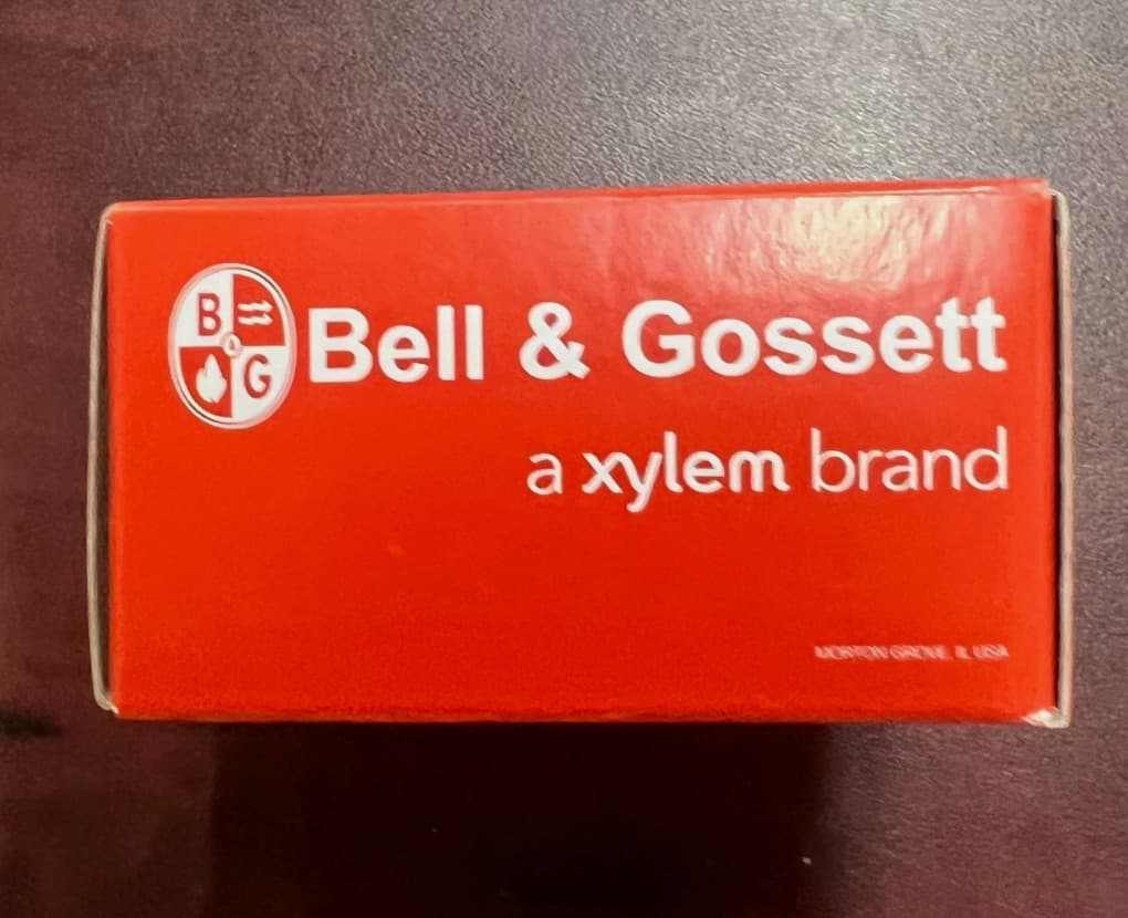 Bell & Gossett #401440 Hoffman 40 Steam Air Vent Valve 1/8 Angle - Genuine New 4