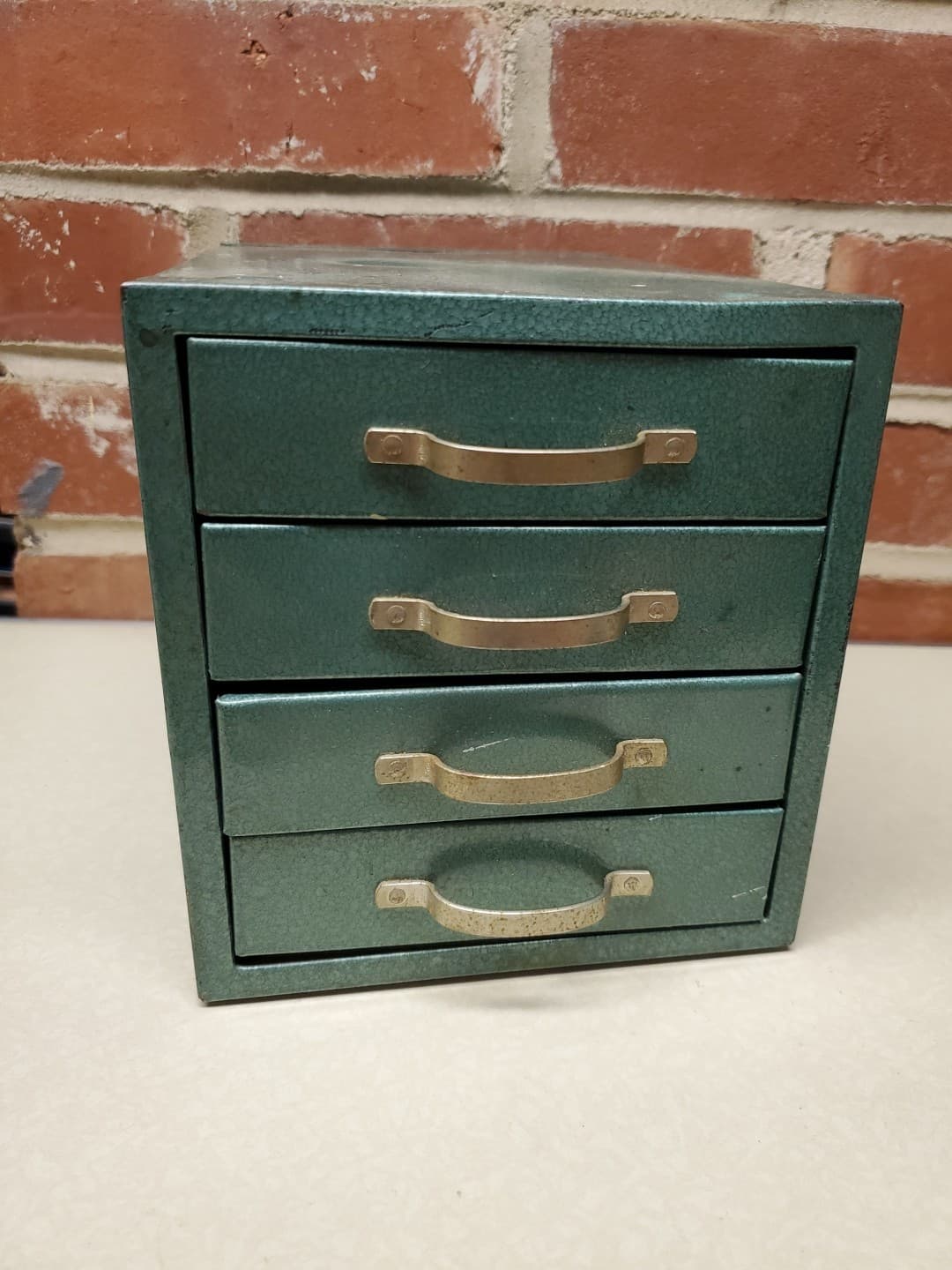 Vintage Wards Master Quality 4 Drawer Metal Tool Cabinet Small Parts Storage 2