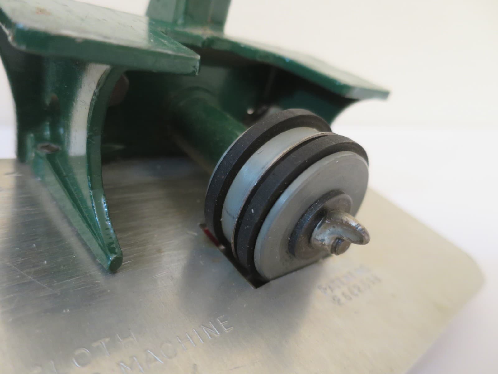 Vintage RIGBY Cloth Stripping Machine Cloth Cutting Hook Rug Making Tool 5