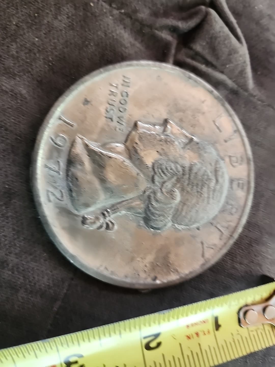 1972 Washington Quarter Novelty Giant 3 Inch Jumbo, Vintage Collectible Coin 2