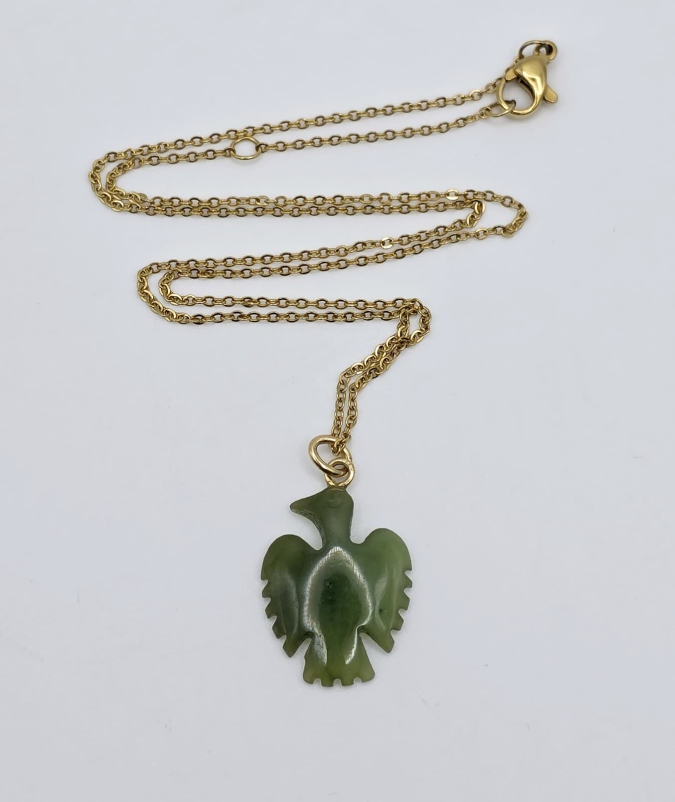 Vintage Carved Jade Bird Eagle Phoenix Pendant Choker Necklace Thunderbird 