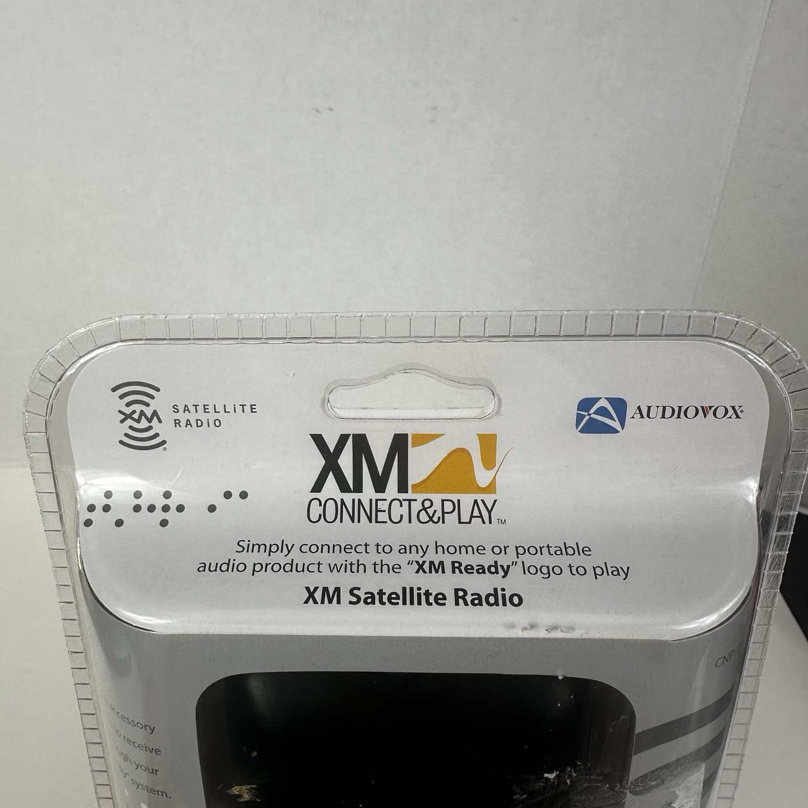 Audiovox CNP-1000 XM Satellite Radio Connect & Play Digital Antenna *Box Damage* 2