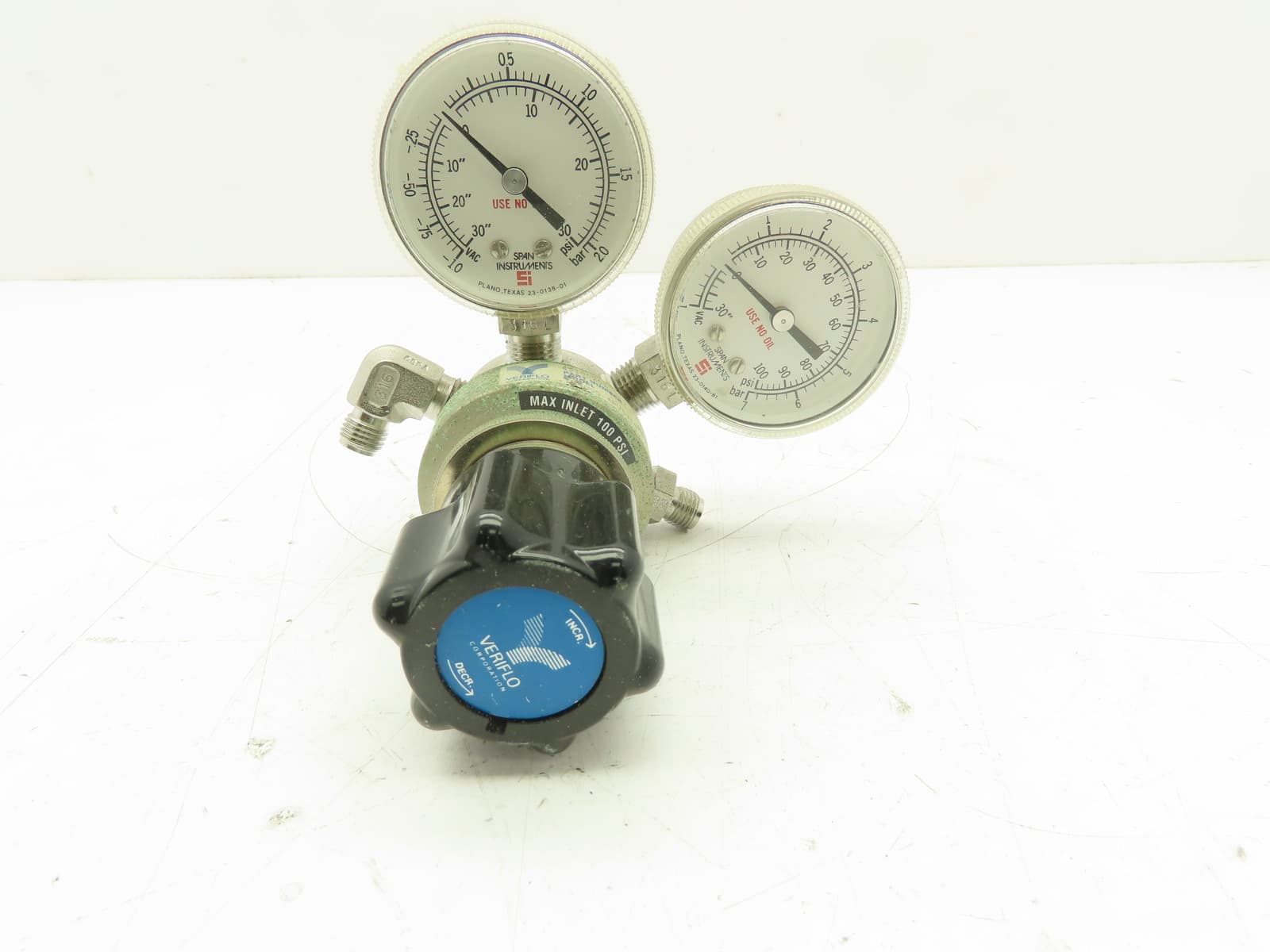 Veriflo IR400S Stainless Pressure Regulator Gas/Oxygen Dual Gauge 100 PSI 2