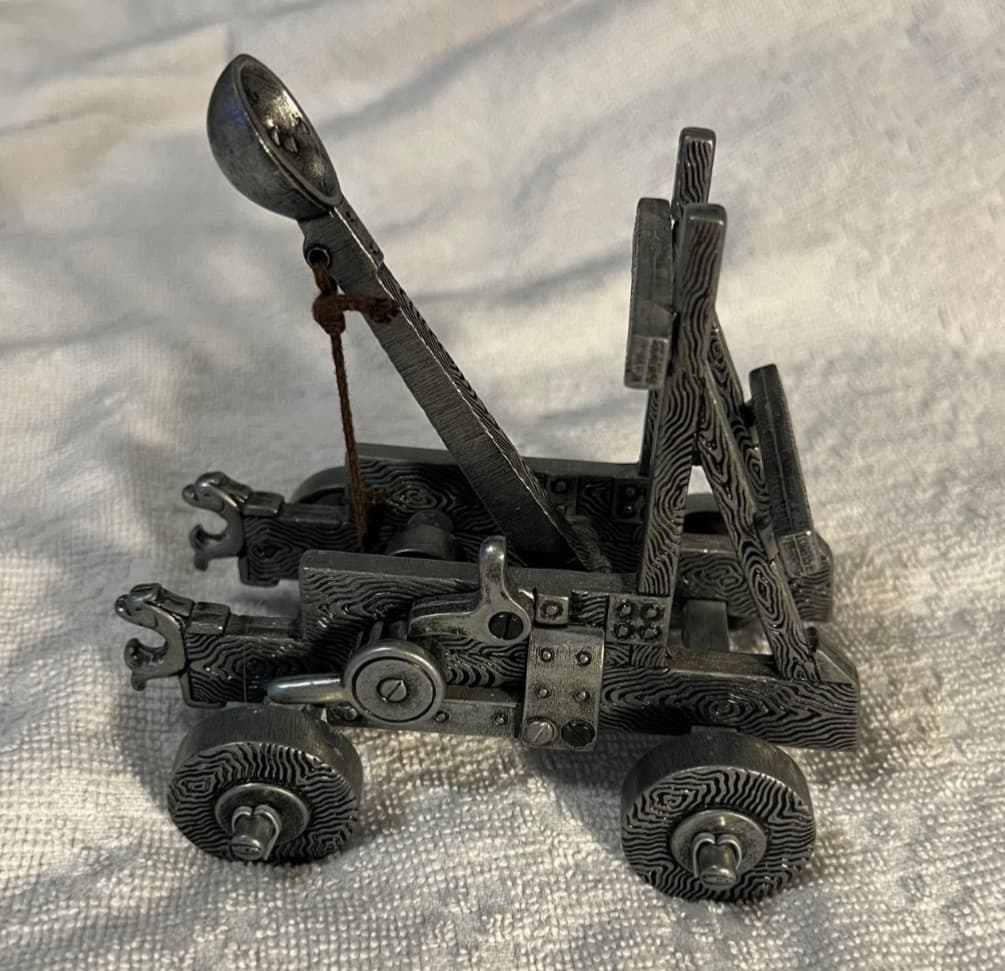Denix miniature metal replica of a medieval catapult 3