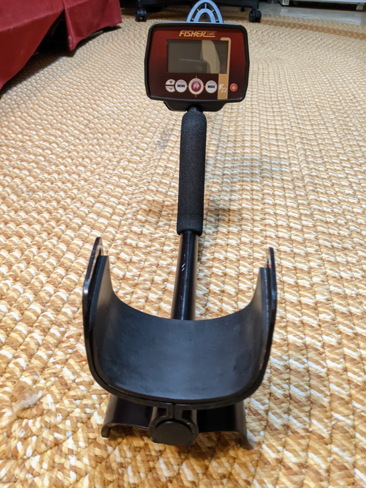 Fisher F22 Weatherproof Metal Detector 2