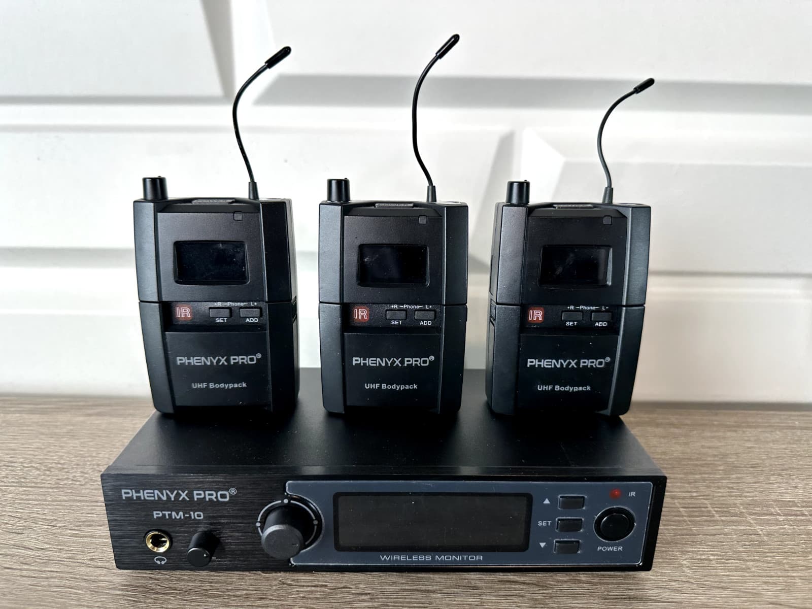 Phenyx Pro PTM-10 Professional UHF Stereo Dual Wireless In Ear Monitor System