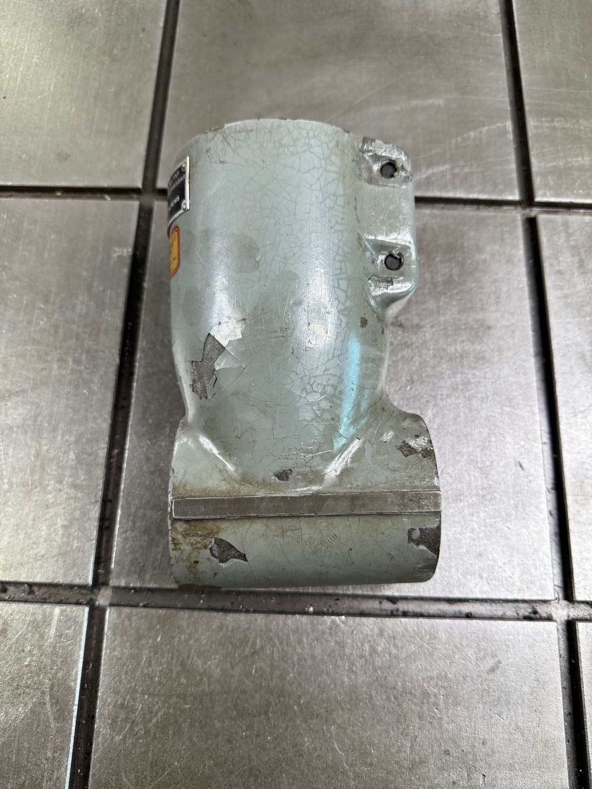 BRIDGEPORT Right Angle Attachment R-8 USA #7591 2