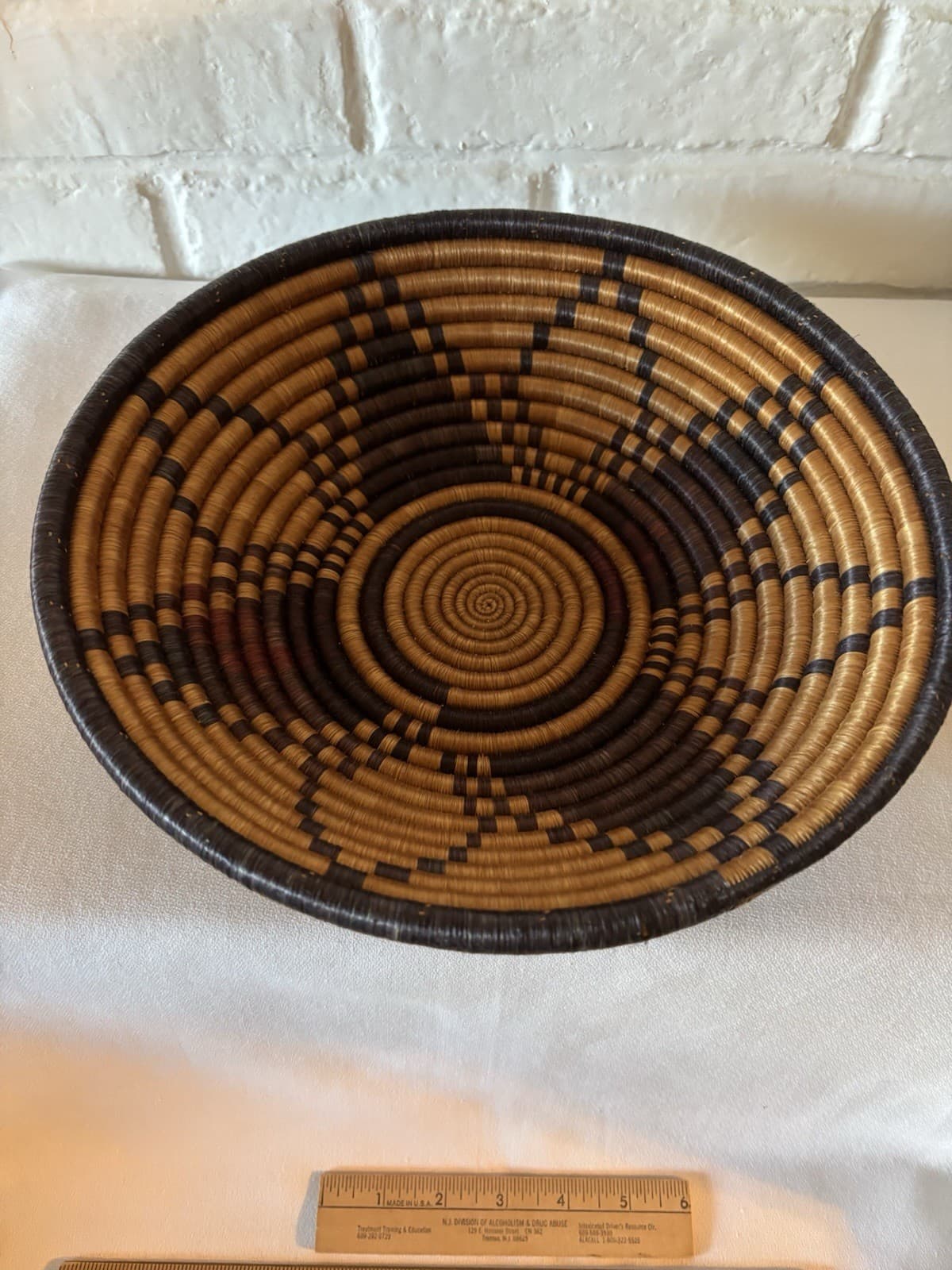 Handmade African Woven Basket Made Of  Woven Plant Fibers 2
