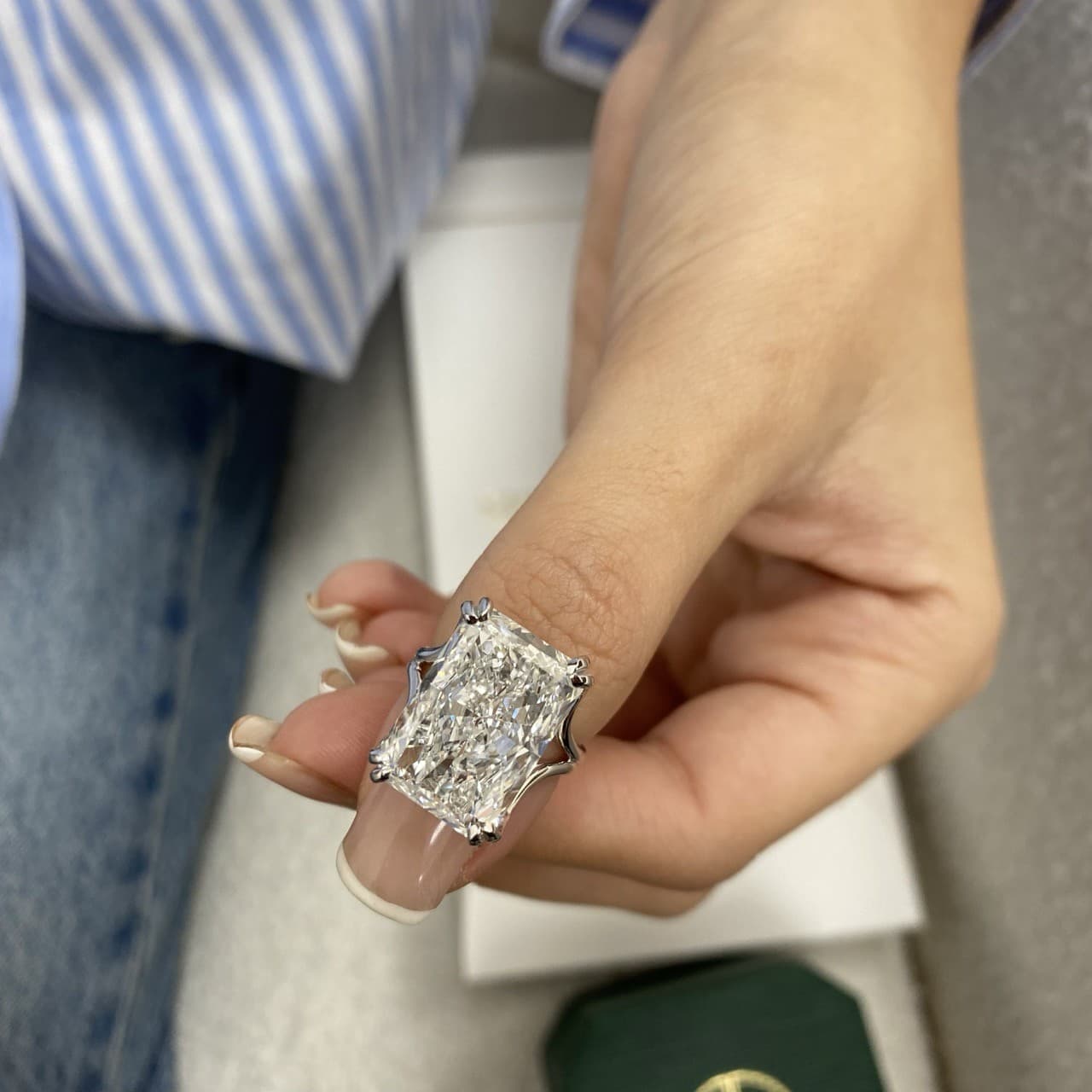 Diamond Bridal Ring Radiant VS1 E IGI Certified 10.1CT Labcreated 18K White Gold 2