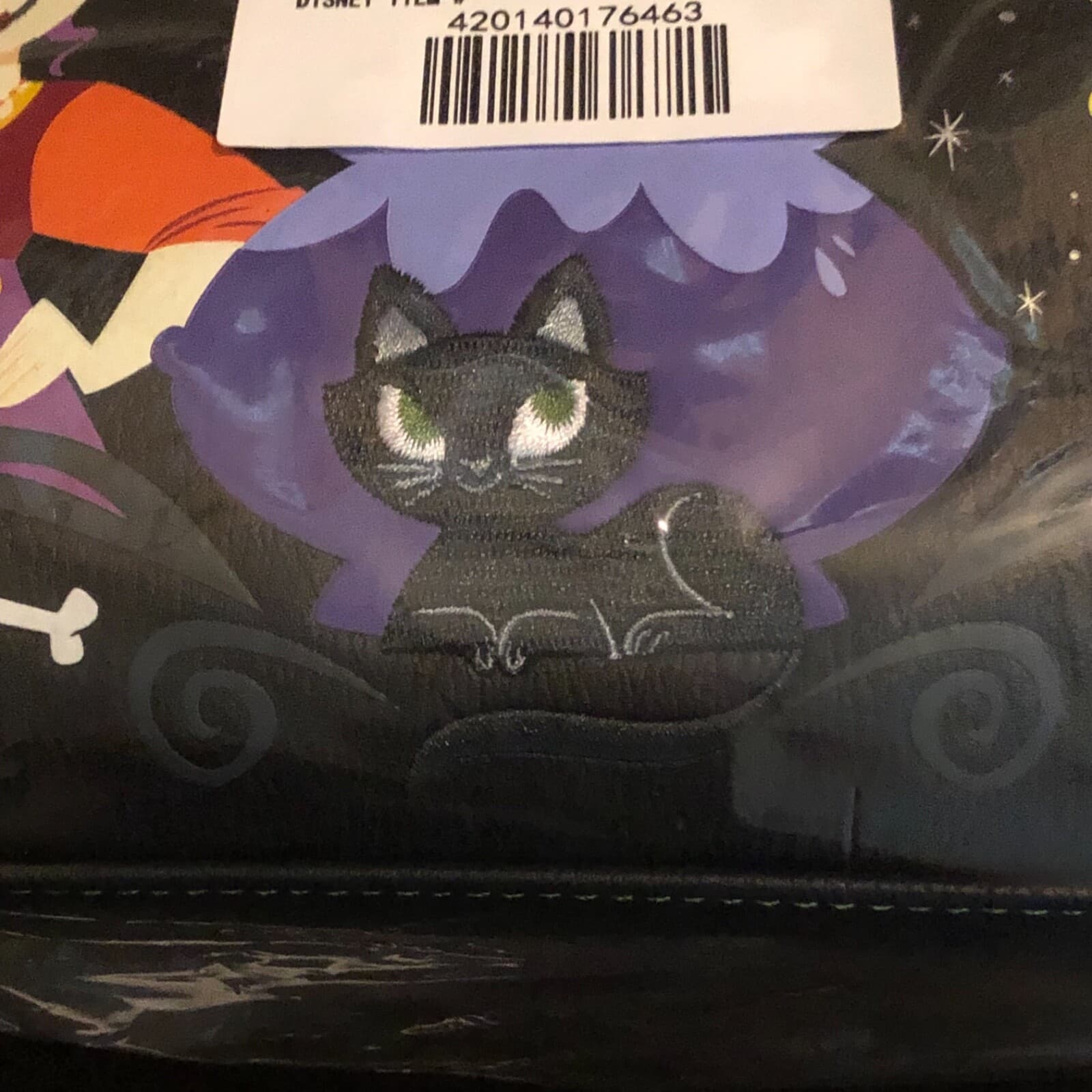 Loungefly HOCUS POCUS Binx Tote - NEW 3