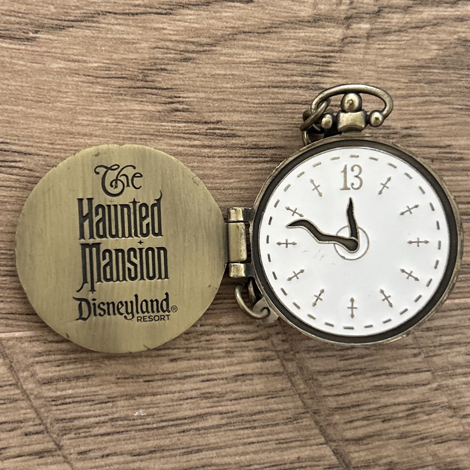 Disney Haunted Mansion pin hinged pocket watch o-pin house Disneyland