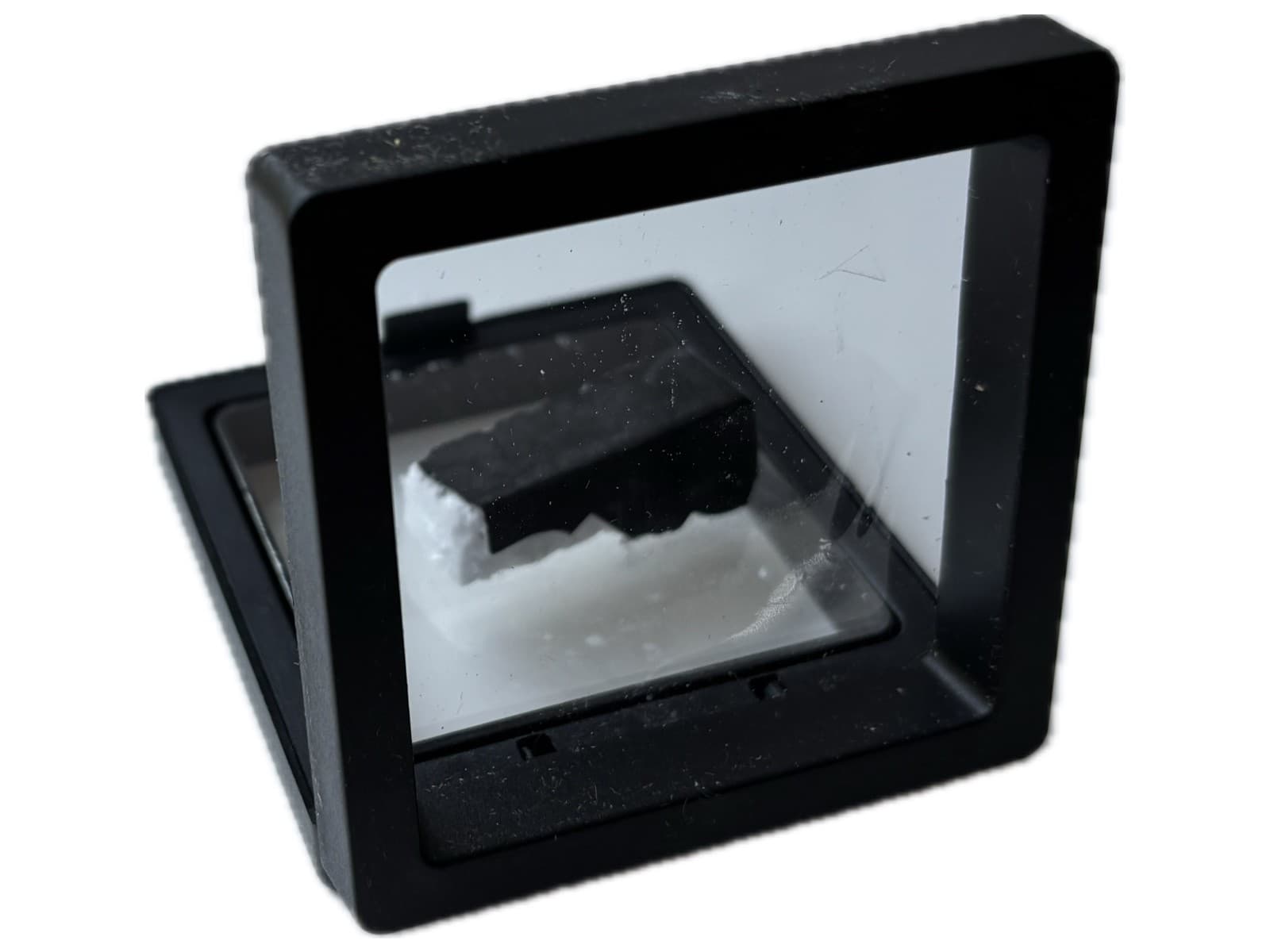 SPACE SHUTTLE  BURAN 2.01 HEAT SHIELD THERMAL BLACK TILE FRAGMENT #5 DISPLAY 5