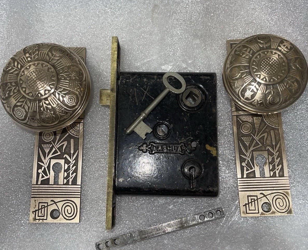 Antique Nashua Mortise &key Lock Set, 2 Backplates, 2 Brass Door Knobs 2