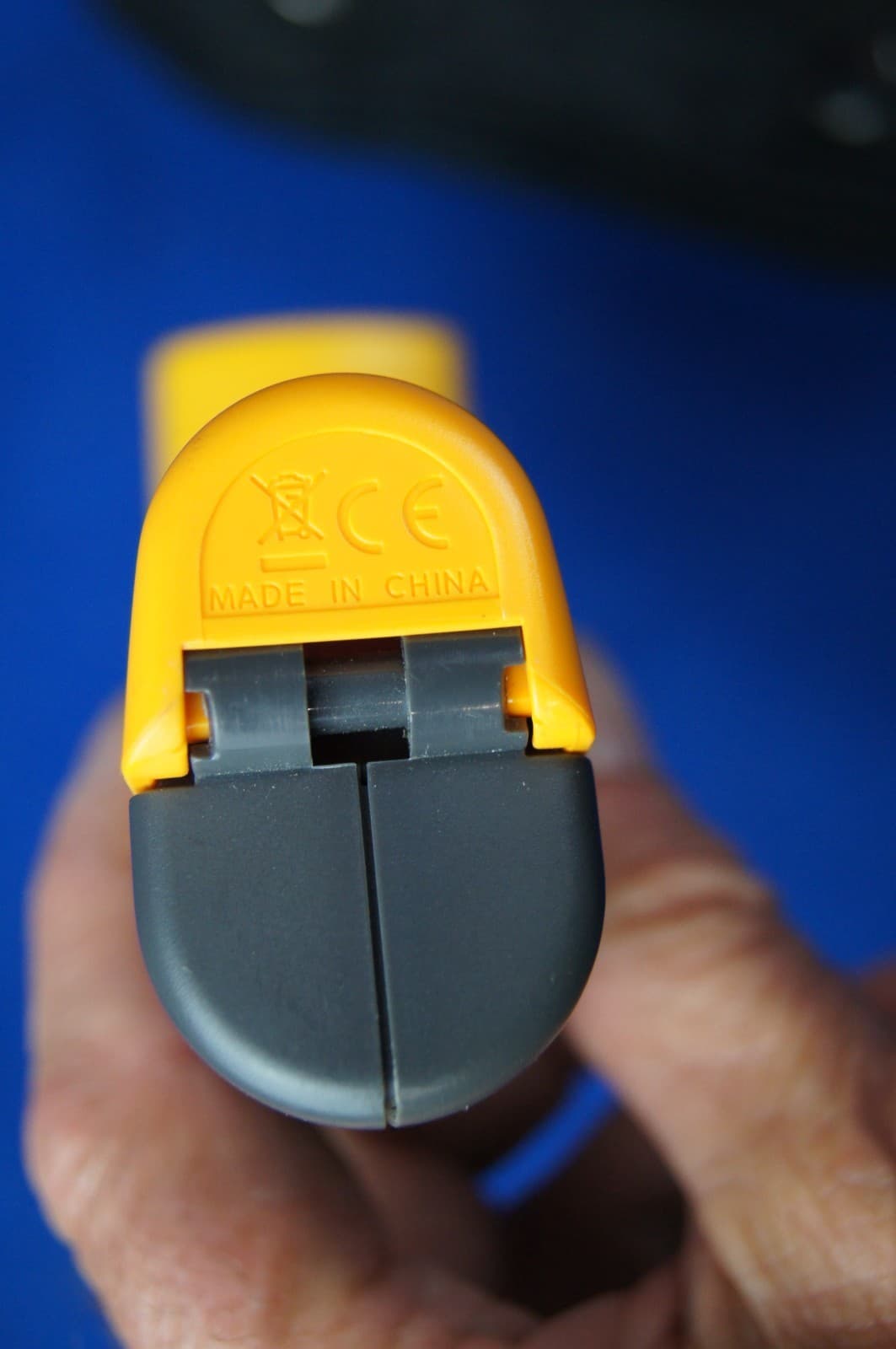 Fluke 62 Mini IR Infrared Thermometer Laser with Case ( Battery not included ) 6