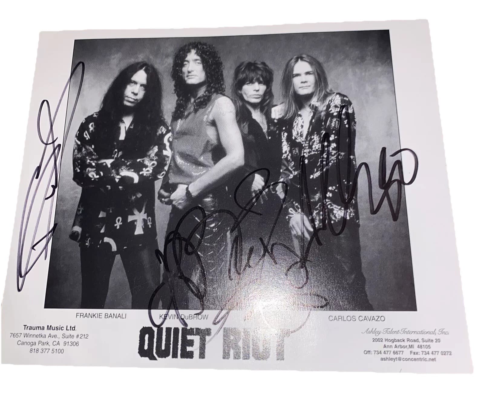 QUIET RIOT , 1987 Band Photo Signed By DUBROW, BANALI , SARZO, And CAVAZO, 8x10