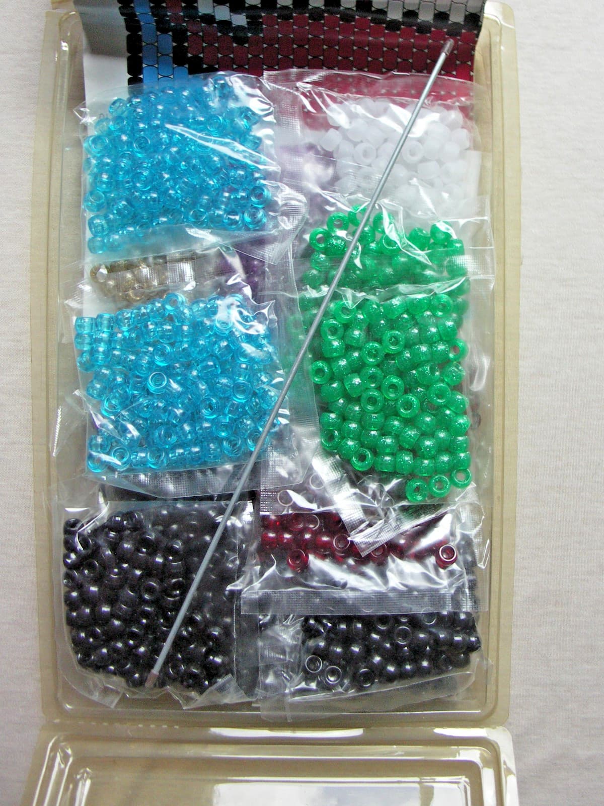 THE BEADERY POLAR BEAR BEADED BANNER KIT  NEW 3